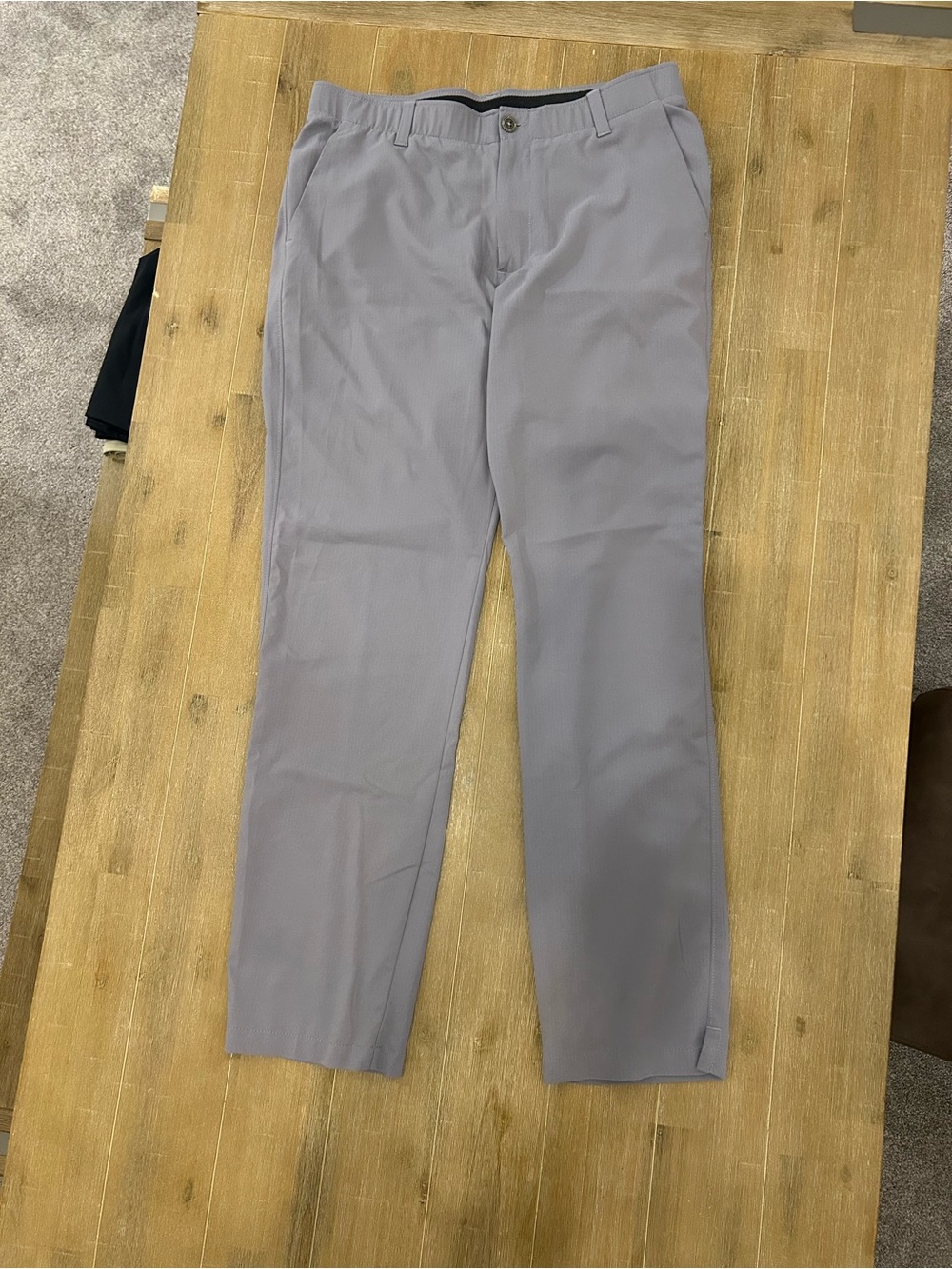 Under Armour golf pants Men's Gray Straight-Leg Dress Pants ⛳️ - Picture 2 of 9